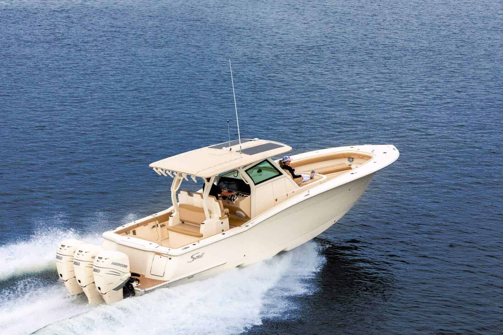 355 LXF On The Water