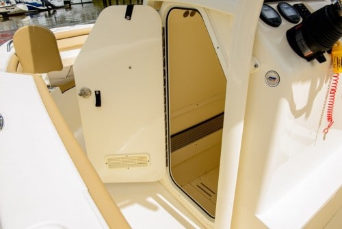 215XSF console door open