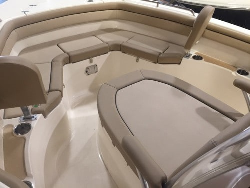 215XSF showing bow area