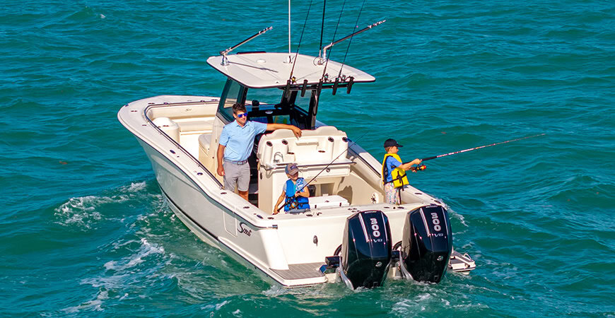 288 LXF Large cockpit fishing area