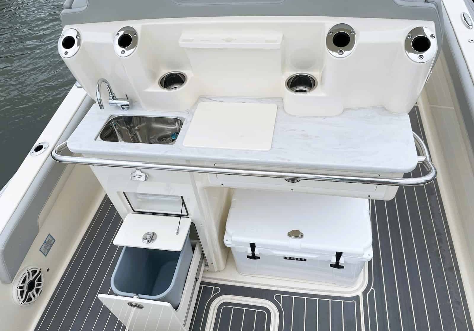 Upgraded Leaning Post